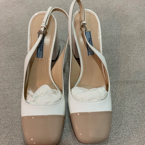 Authentic Prada Patent Short Heels sz 39 - Picture 2 of 11